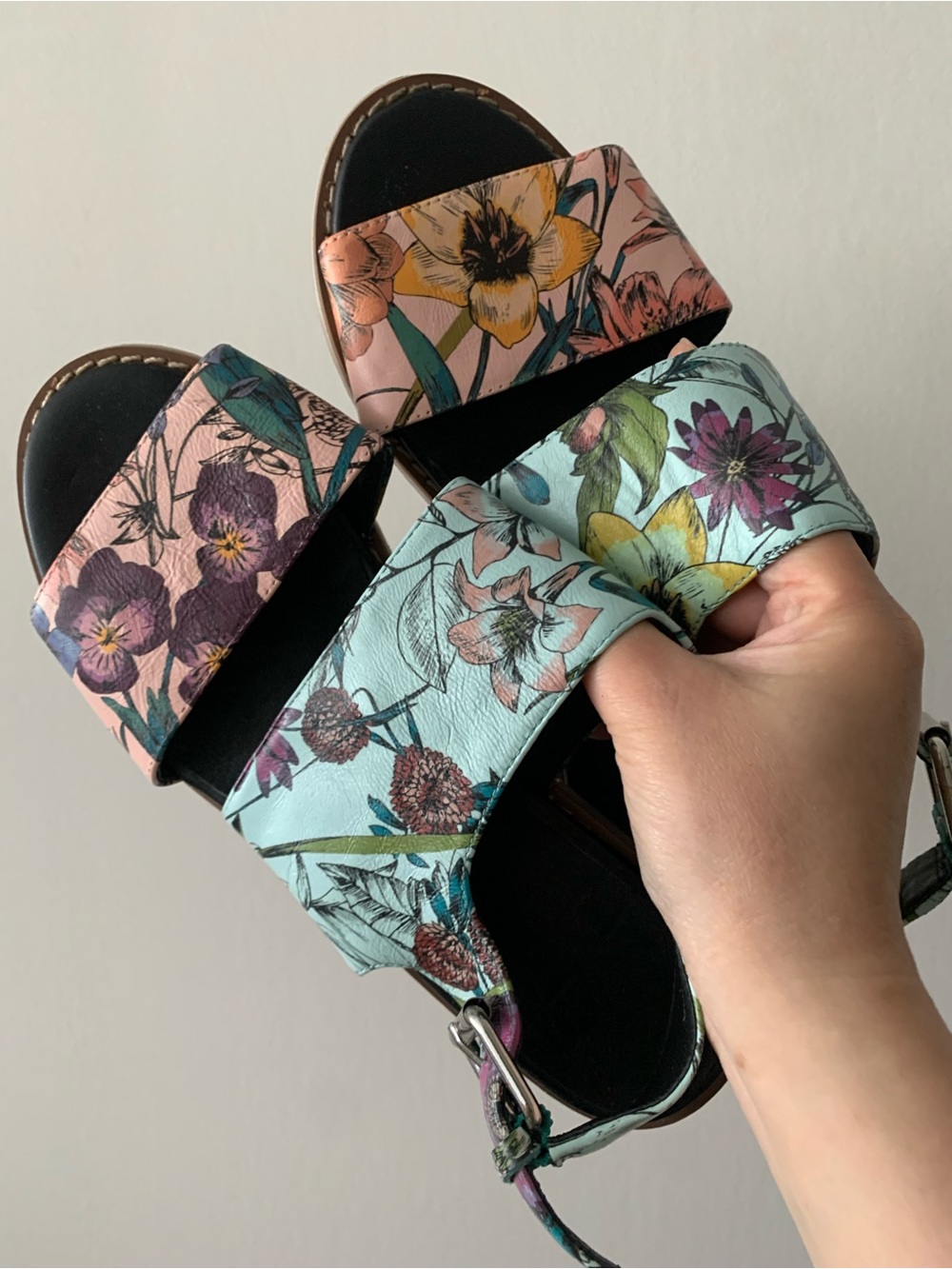 YES Floral Sandals